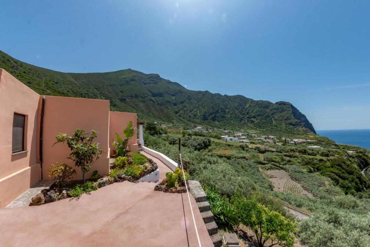 Agriturismo Al Cappero Malfa  Eksteriør billede