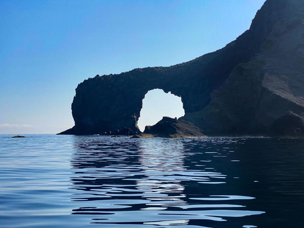 Agriturismo Al Cappero Malfa  Eksteriør billede